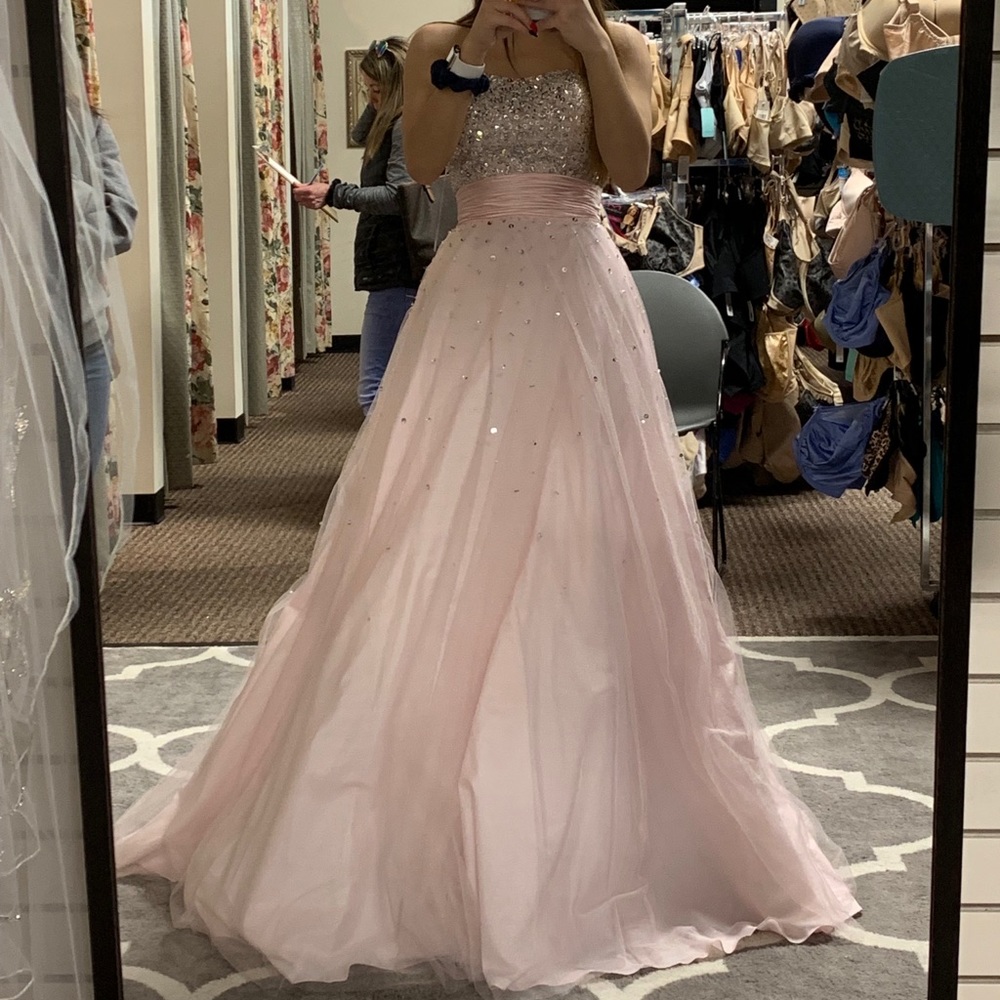 Pretty in pink prom dress, size 0